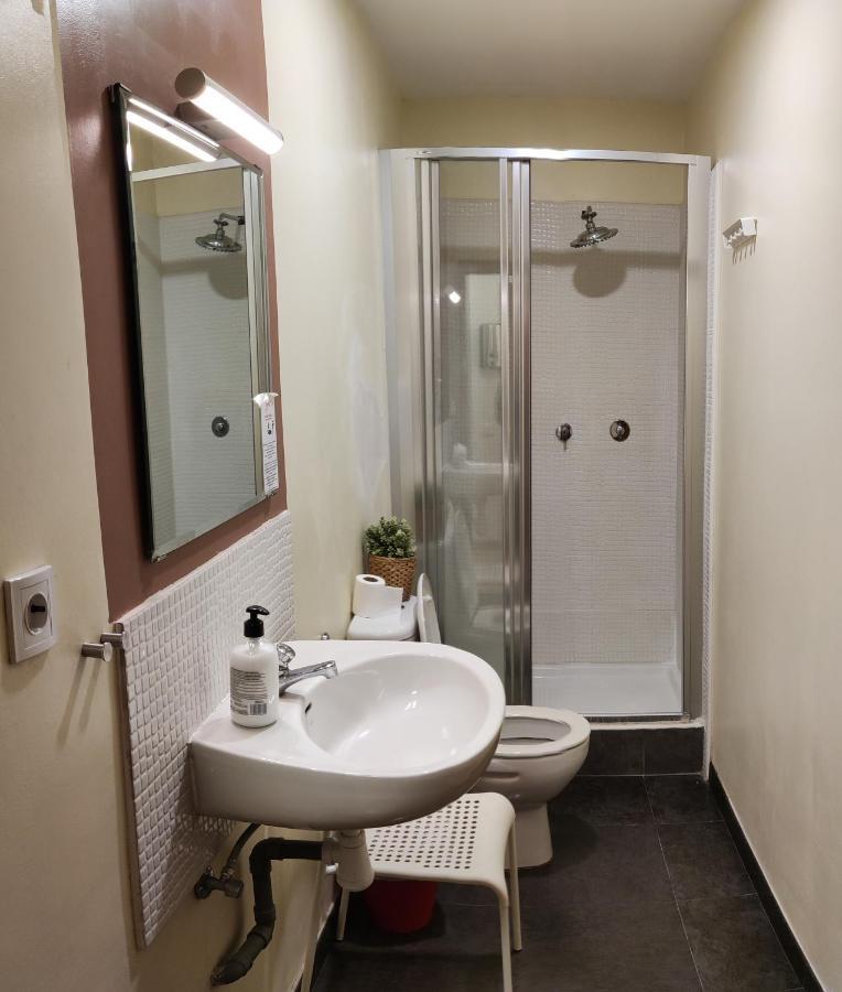 Guest House Barcelona Bruc ภายนอก รูปภาพ